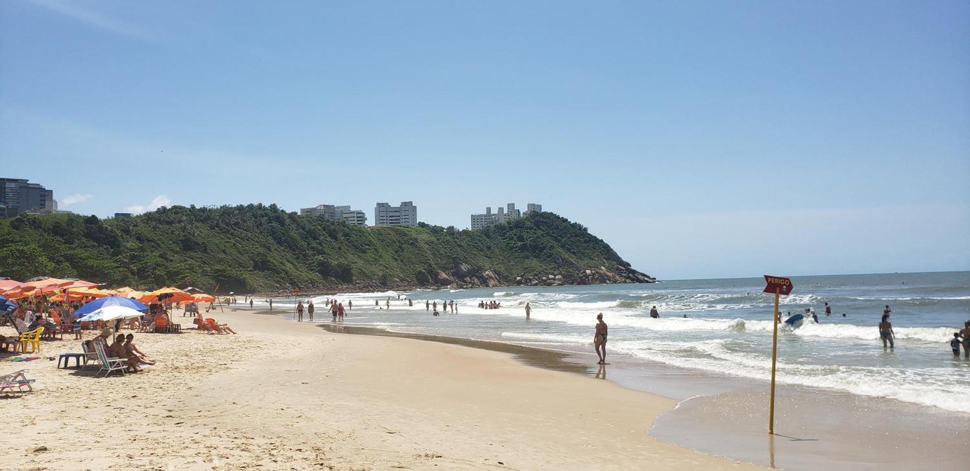 San Remo Apartamento Praia Do Tombo 과루자 외부 사진
